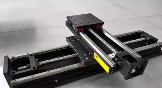 伺服電動(dòng)缸怎么配電機(jī)？